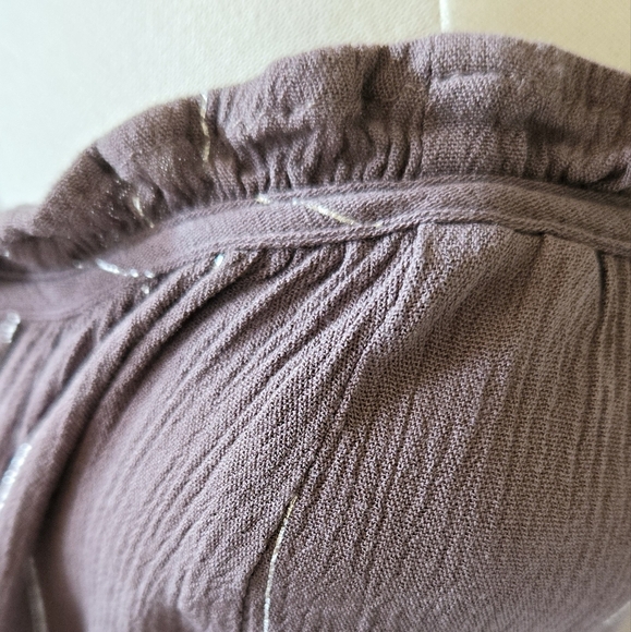 Torrid Crinkle Gauze With Lurex Peasant Blouse 5X - Picture 9 of 14